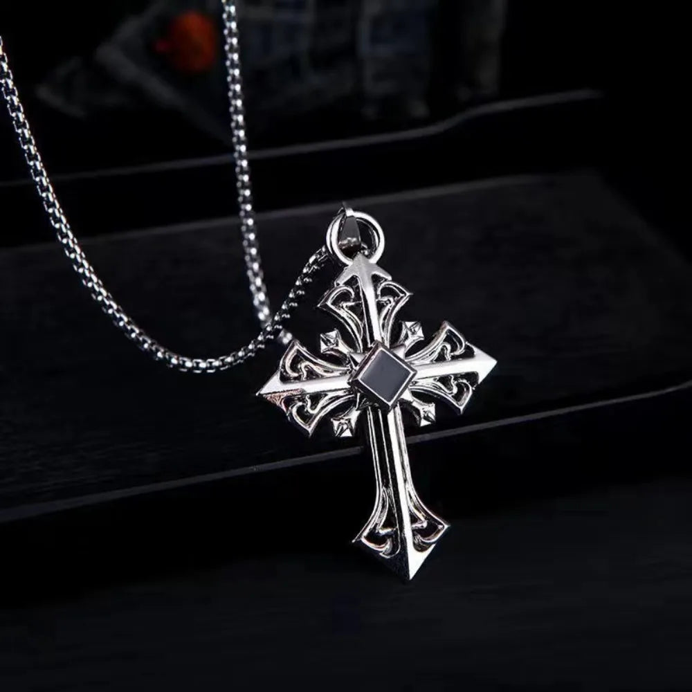 Eternar Cross